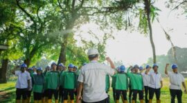 Karyawan PTPN IV PalmCo saat mengikuti morning brieving.