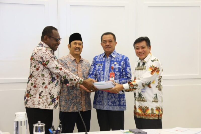 Kegitan audiensi bersama Menteri Perencanaan Pembangunan Nasional /Kepala Badan Perencanaan Pembangunan Nasional dan Bupati Merauke