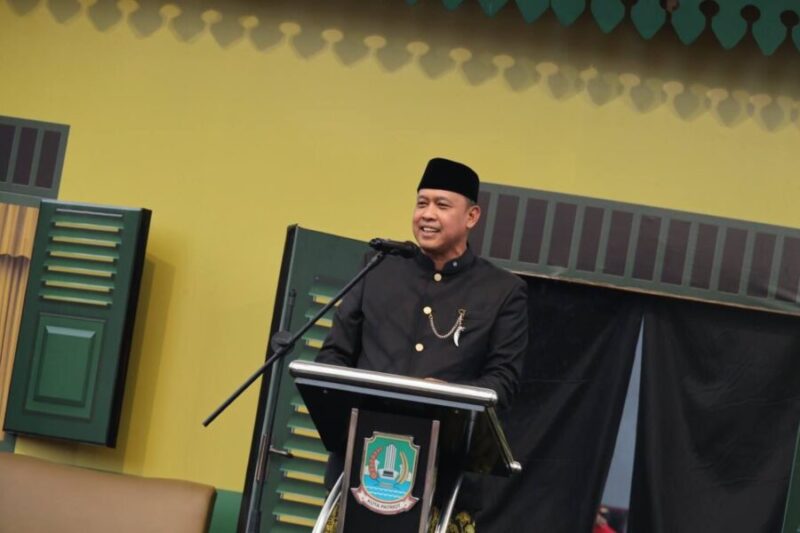 Wali Kota Bekasi, Tri Adhianto