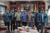 Gubernur Mirza menerima kunjungan silaturahmi perwakilan Badan Eksekutif Mahasiswa Universitas Keluarga Besar Mahasiswa Universitas Lampung (BEM Unila) di Ruang Kerja Gubernur Lampung