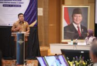 Sekretaris Jenderal (Sekjen) Kementerian Dalam Negeri (Kemendagri) Tomsi Tohir dalam Rapat Kerja Nasional (Rakernas) Forum Sekretaris Daerah Seluruh Indonesia (FORSESDASI)Rapat Kerja Nasional (Rakernas) Forum Sekretaris Daerah Seluruh Indonesia (FORSESDASI)