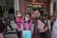 serah terima tanggung jawab tersangka dan barang bukti (Tahap II) atas 9 (sembilan) orang Tersangka kepada Jaksa Penuntut Umum pada Kejaksaan Negeri Jakarta Pusat