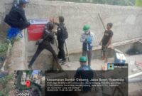 Dinas Lingkungan Hidup Provinsi Jawa Barat  melakukan upaya penelusuran terkait dugaan adanya  pencemaran kali Bekasi yang berbusa di sekitar pintu air Prisdo