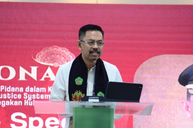 Jaksa Agung Muda Tindak Pidana Umum (JAM-Pidum) Prof. Dr. Asep Nana Mulyana 