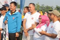 Wali Kota Bekasi, Tri Adhianto, menghadiri kampanye Hari Tanpa Tembakau Sedunia dalam kegiatan Car Free Day (CFD) di sepanjang Jalan Ahmad Yani menuju kawasan Summarecon