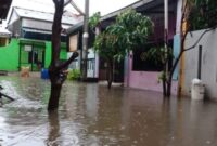 Banjir di RW 029 Perumahan Griya Syariah, Desa Mangunjaya, Kabupaten Bekasi
