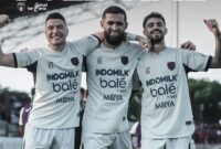 Skuad Persita merayakan kemenangan. (Instagram @official.persita)