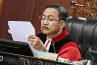 Ketua MK Suhartoyo membacakan putusan perkara. (Antara)