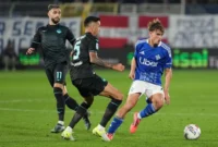 Gelandang Como 1907 Nicolas 'Nico' Paz (kanan) mencetak satu dari dua gol bersejarah ke gawang Juventus. (Como 1907)