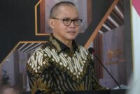 Menteri Pelindungan Pekerja Migran Indonesia Mukhtarudin memberi keterangan pers di Jakarta, Selasa (21/10/2025). (Jennus)