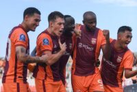 Para pemain Borneo FC merayakan gol Joel Vinicius ke gawang Persijap Jepara di pekan ketiga BRI Super League 2025/2026, Minggu (24/8/2025). (Dok. Borneo FC)