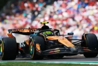 Pebalap McLaren, Lando Norris, meraih pole position dalam sesi kualifikasi Grand Prix Brasil 2025 di Sirkuit Interlagos, Sao Paulo, Sabtu (8/11) waktu setempat. (X @F1)