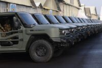 Mobil jenis Maung yang sudah dibuat PT Pindad. (Jennus)