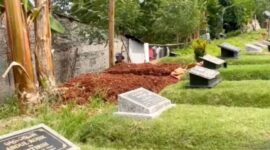 Tanah Wakaf Masjid Jami Al Muflihun, Bintaro, Jakarta Selatan, dipilih sebagai tempat peristirahatan terakhir Alvaro. (Antara Foto)