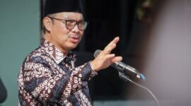 Wali Kota Yogyakarta Hasto Wardoyo (joke)
