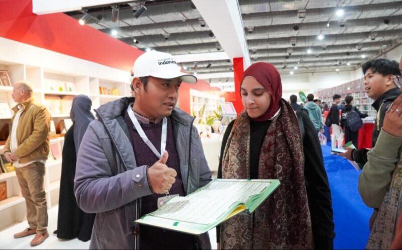 Indonesia memamerkan Mushaf Alquran Isyarat, mushaf pertama di dunia. (Humas Kemenag)