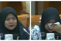 Guru honorer Tri Wulansari di DPR. (Tangkapan layar YouTube TV Parlemen)