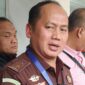Kepala Pusat Penerangan Hukum Kejaksaan Agung Anang Supriatna memberi keterangan pers di Kantor Kejagung Jakarta. (Jennus)
