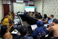 Rapat kerja bersama DPRD Kota Bekasi melalui Komisi IV dan Dinas Pendidikan Kota Bekasi, Senin (23/2/2026). (Humas DPRD)