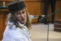 Bahar Smith mengikuti sidang dakwaan terhadap dirinya dalam kasus penganiayaan anggota Banser. (Antara Foto)