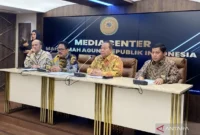 Juru bicara Mahkamah Agung Yanto dalam konferensi pers di Media Center MA, Jakarta, Senin (10/2/2026). (MA)