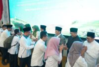 Menteri Agama Nasaruddin Umar halal bihalal dengan jajaran pimpinan dan ASN Kemenag. (Humas Kemenag)