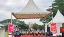 Pertunjukkan hadroh dikemas dengan konsep modern menyasar kalangan urban. (Jennus/aga)