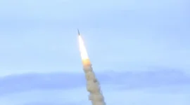 Militer Iran terus mengirim roket kewilayah Israel. (Sputnik)