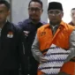 Mantan Menteri Agama Yaqut Cholil Qoumas menjalani pemeriksaan kesehatan di RS Bhayangkara Tingkat I Raden Said Sukanto sebelum diputuskan kembali menjalani penahanan di rumah tahanan (rutan). (Jennus/ijm)