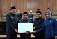 DPRD Kota Bekasi menyepakati Rancangan Peraturan Daerah (Raperda) tentang penyertaan modal pemerintah daerah kepada Badan Usaha Milik Daerah (BUMD), Kamis (5/3/2026). (Humas DPRD)