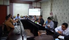 Suasana rapat kerja Komisi II DPRD Kota Bekasi membahas Rencana Kerja Perangkat Daerah (RKPD) Tahun Anggaran 2027, Senin (16/3/2026). (Humas DPRD)