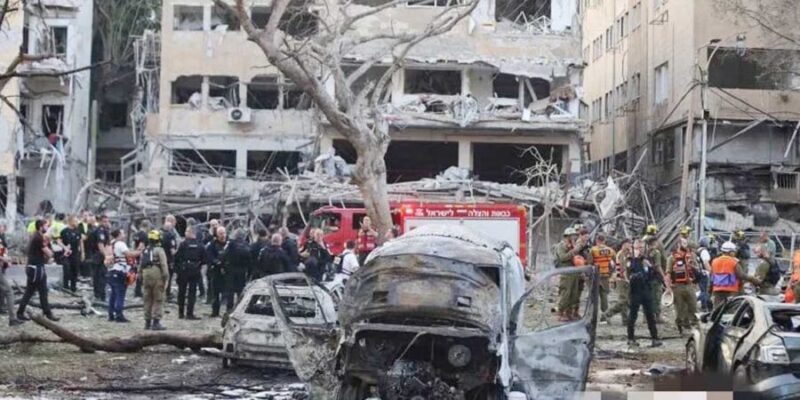 Sebagian kotabTeherannporwk poranda akibat serangan Israel-AS ke Iran, Sabtu (28/3/2026). (Anadolu)