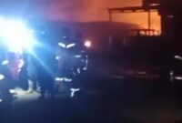 Kebakaran Stasiun Pengisian Bulk Elpiji (SPBE) di kawasan Cimuning, Mustikajaya, Kota Bekasi. (Jennus)