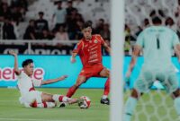 Persija Jakarta menaklukkan Persis Solo 4-0 dalam lanjutan Super League 2025/2026 di Stadion Gelora Bung Karno, Senin (27/4/2026) malam. (Jennus)