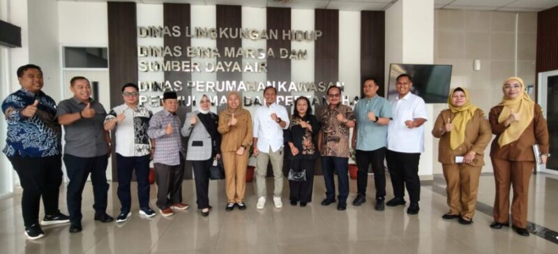 Seluruh komisi di DPRD Kota Bekasi, mulai dari Komisi I hingga Komisi IV, bergerak serentak untuk memastikan kesesuaian antara data dalam dokumen LKPJ dengan realisasi fisik di lapangan. (Dok DPRD)