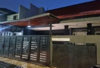 Rumah Wakil Ketua DPRD Jawa Barat Ono Surono di Jl Jati Indah V nomor 4 Kota Bandung setelah penggeledahan oleh KPK. (Antara Foto)