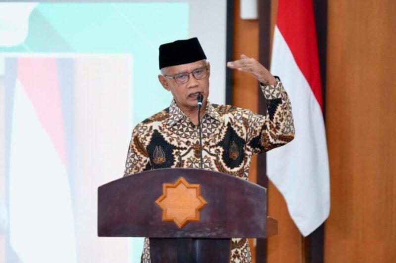 Ketua Umum Pimpinan Pusat Muhammadiyah, Prof. Dr. Haedar Nashir, M.Si., (sources : Universitas Muhammadiyah Yogyakarta (UMY))