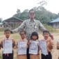 Guru mengajar agama di pedalaman Kalimantan Utara. (Dok Kemenag Kalimantan Utara)