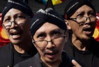 Tiga wajah Abu Janda alias Permadi Arya. (Instagram)