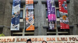 Ketua IKASPS UNNES, Irjend Pol Dr Susilo Teguh R, M.Si (kaos putih pakai peci) & Ketua Ikatan Peneliti Lingkungan Binaan Indonesia, Dr Susilo Kusdiwanggo, ST. MT (kemeja hitam). (Istimewa).