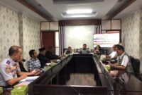 Rapat kerja DPRD Kota Bekasi mengevaluasi palang pintu perlintasan rel kereta api sekaligus membahas rencana pembangunan flyover di Bekasi Timur, Senin (4/5/2026). (Jennus)