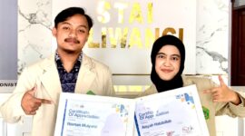 Aisyah Habibillah dan Risman Mulyana, mahasiswa STAI Siliwangi Bandung