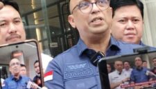 Direktur Penyidikan Jaksa Agung Muda Tindak Pidana Khusus (Jampidsus) Syarief Sulaeman Nahdi memberikan keterangan kepada wartawan di Kejagung, Jakarta, Kamis (4/6/2026). (Jennus)