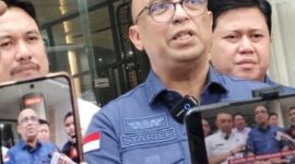 Direktur Penyidikan Jaksa Agung Muda Tindak Pidana Khusus (Jampidsus) Syarief Sulaeman Nahdi memberikan keterangan kepada wartawan di Kejagung, Jakarta, Kamis (4/6/2026). (Jennus)
