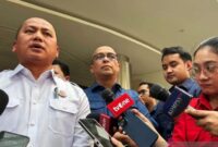 Direktur Penyidikan Jaksa Agung Muda Tindak Pidana Khusus (Jampidsus) Syarief Sulaeman Nahdi mengumumkan penetapan Yusuf Asep Somantri sebagai tersangka keempat kasus dapur MBG di Gedung Bundar Kejaksaan Agung, Kamis. (Jennus)