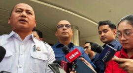 Direktur Penyidikan Jaksa Agung Muda Tindak Pidana Khusus (Jampidsus) Syarief Sulaeman Nahdi mengumumkan penetapan Yusuf Asep Somantri sebagai tersangka keempat kasus dapur MBG di Gedung Bundar Kejaksaan Agung, Kamis. (Jennus)