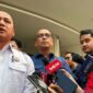 Direktur Penyidikan Jaksa Agung Muda Tindak Pidana Khusus (Jampidsus) Syarief Sulaeman Nahdi mengumumkan penetapan Yusuf Asep Somantri sebagai tersangka keempat kasus dapur MBG di Gedung Bundar Kejaksaan Agung, Kamis. (Jennus)