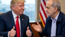 Ilustrasi - Presiden AS Donald Trump dan Presiden Iran Masoud Rezeshkian (Kolase foto)