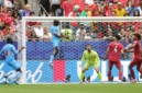 Striker Republik Demokratik Kongo, Yoane Wissa, mencetak gol yang menggagalkan kemenangan Portugal pada pertandingan Grup K Piala Dunia 2026 di Houston Stadium, Houston, Texas, Amerika Serikat, 17 Juni 2026. (Getty Images via AFP/Alex Slitz)