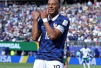 Caption:
Pemain Prancis Kylian Mbappe merayakan golnya ke gawang Senegal dalam laga penyisihan Grup I Piala Dunia 2026 di Stadion MetLife, New Jersey, Selasa (16/6/2026) waktu setempat. (X/FifaWorldCup)